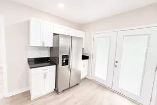 309 S 5th Street S, Millville, NJ 08332 - Photo 6