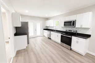 309 S 5th Street S, Millville, NJ 08332 - Photo 4