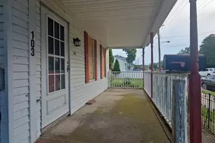 103 Cedar St, Millville, NJ 08332 - Photo 2