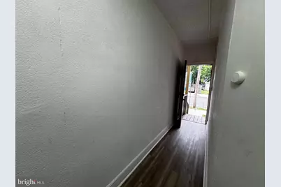 323 E Vine Street #B, Millville, NJ 08332 - Photo 2