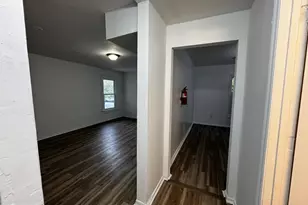 323 E Vine St, Millville, NJ 08332 - Photo 10