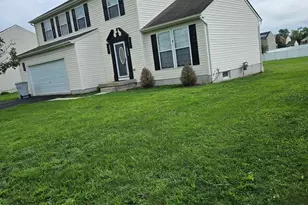 1079 Fawn Dr, Vineland, NJ 08360 - Photo 2
