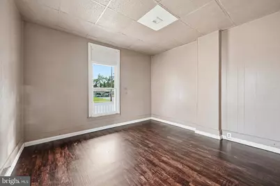 420 Oak Street E, Millville, NJ 08332 - Photo 12
