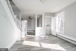 515 E Oak St, Millville, NJ 08332 - Photo 4