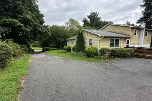 246 Center Rd, Elmer, NJ 08318 - Photo 2