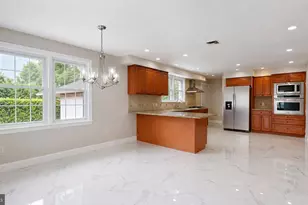 1659 E Walnut Rd, Vineland, NJ 08361 - Photo 2