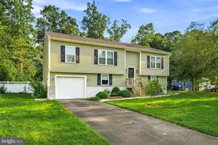 57 Pindale Dr, Bridgeton, NJ 08302 - Photo 1