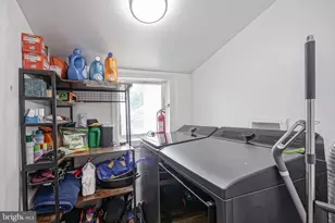 204 N 8th St, Vineland, NJ 08360 - Photo 12