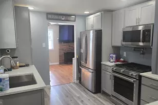 18 Hood Dr, Bridgeton, NJ 08302 - Photo 6
