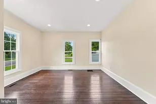 8 Seeley Rd, Bridgeton, NJ 08302 - Photo 6