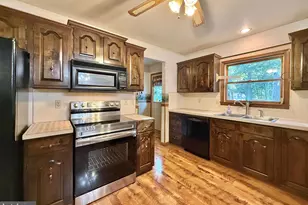 403 Stillman Ave, Bridgeton, NJ 08302 - Photo 6