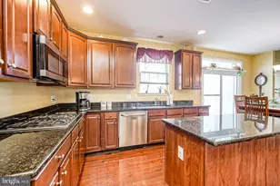 2729 Bethpage Ct, Vineland, NJ 08361 - Photo 12