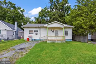 402 Rosewood Ave, Vineland, NJ 08360 - Photo 1