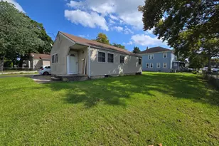 301 W Plum St, Vineland, NJ 08360 - Photo 1