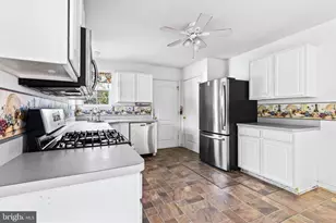 2075 Venezia Ave, Vineland, NJ 08361 - Photo 12