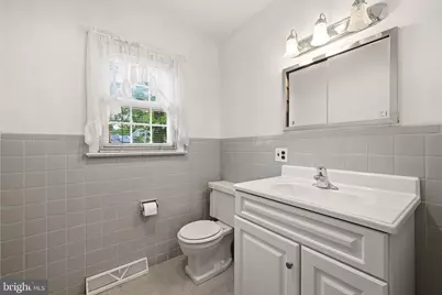 81 N Sharp Street, Millville, NJ 08332 - Photo 18