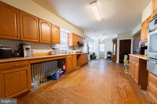 647 Main St, Leesburg, NJ 08327 - Photo 6