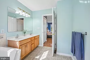 2245 Gettysburg Dr, Vineland, NJ 08361 - Photo 52