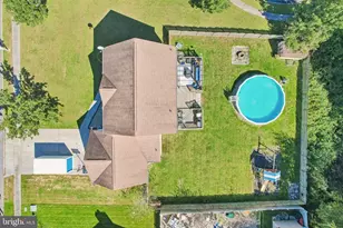 2245 Gettysburg Dr, Vineland, NJ 08361 - Photo 10