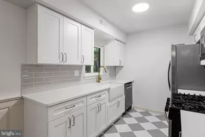 42 Trowbridge Lane #DD, Clementon, NJ 08021 - Photo 2