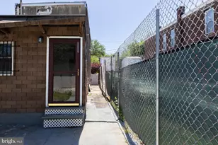 1137 Sycamore St, Camden, NJ 08103 - Photo 4