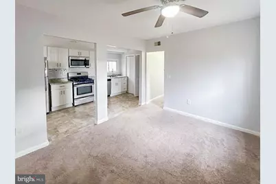 17 W Buckingham Avenue, Mount Ephraim, NJ 08059 - Photo 6