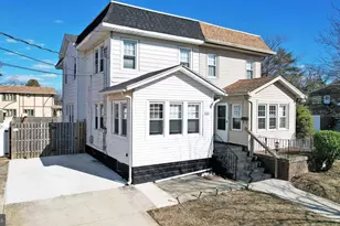 331 Sloan Ave, Collingswood, NJ 08107 - Photo 2