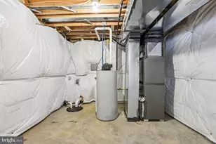 1643 Charter Oak Ave, Gloucester Township, NJ 08012 - Photo 40