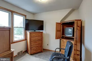 121 E Lafayette Ave, Magnolia, NJ 08049 - Photo 14