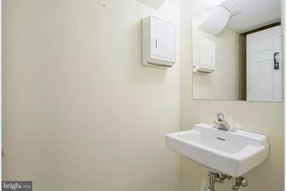 526 Cooper Street, Camden, NJ 08102 - Photo 20