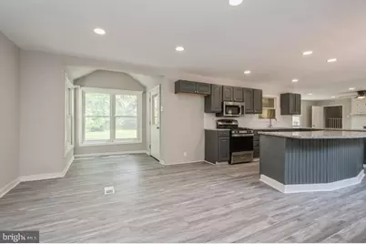 2336 Auburn Avenue, Waterford Township, NJ 08004 - Photo 2