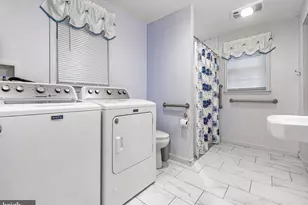 90 Peters Ln, Gloucester Township, NJ 08012 - Photo 14