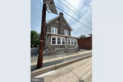 825 Jersey Avenue, Gloucester City, NJ 08030 - Photo 2