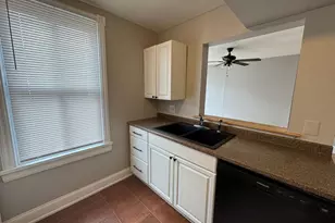 112 Linden St, Camden, NJ 08102 - Photo 4
