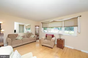 307 Kingston Rd, Cherry Hill, NJ 08034 - Photo 16