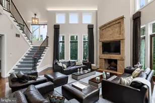 4 Southwood Dr, Cherry Hill, NJ 08003 - Photo 8