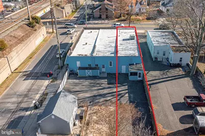 103 W Cuthbert Boulevard, Collingswood, NJ 08108 - Photo 2