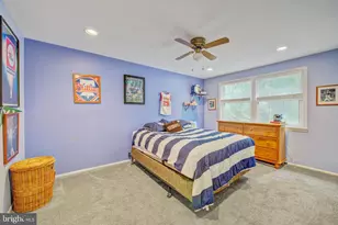 19 Red Oak Dr, Voorhees, NJ 08043 - Photo 46