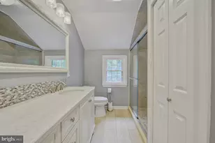 19 Red Oak Dr, Voorhees, NJ 08043 - Photo 44