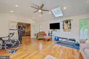 19 Red Oak Dr, Voorhees, NJ 08043 - Photo 24