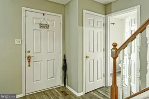 77 Rosalind Cir, Sicklerville, NJ 08081 - Photo 2