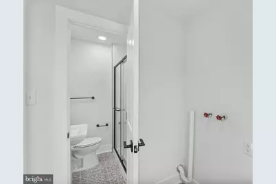 16 W Greenwood Avenue, Oaklyn, NJ 08107 - Photo 14