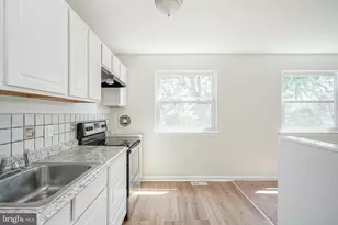 2410 Shelley Ln, Pennsauken, NJ 08109 - Photo 10