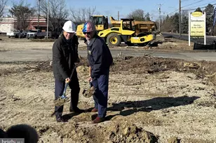 22 Silas Ln, Laurel Springs, NJ 08021 - Photo 10