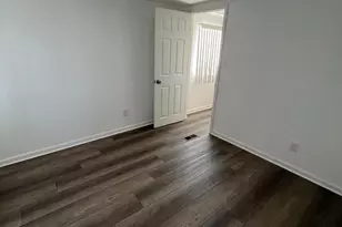 21 Cedarwood, Gloucester City, NJ 08030 - Photo 4