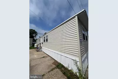 21 Cedarwood, Gloucester City, NJ 08030 - Photo 2