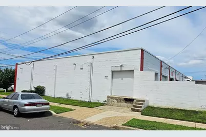 5910 S Crescent Boulevard #6, Pennsauken, NJ 08109 - Photo 1