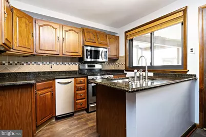 325 Albany Avenue, Barrington, NJ 08007 - Photo 22