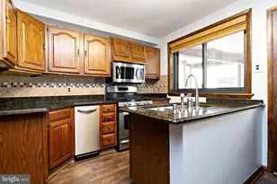 325 Albany Ave, Barrington, NJ 08007 - Photo 22