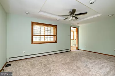 325 Albany Avenue, Barrington, NJ 08007 - Photo 16